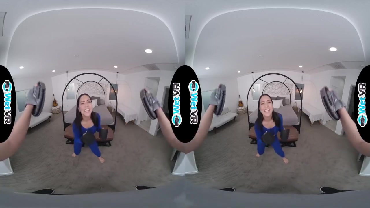Virtual Reality And Alina Lopez In Horny Student 18+ Fucks Her Trainer