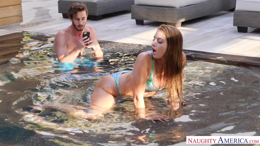 Gia Derza Shakes Her Ass and Sucks Some Cock for Followers - mysistershotfriend