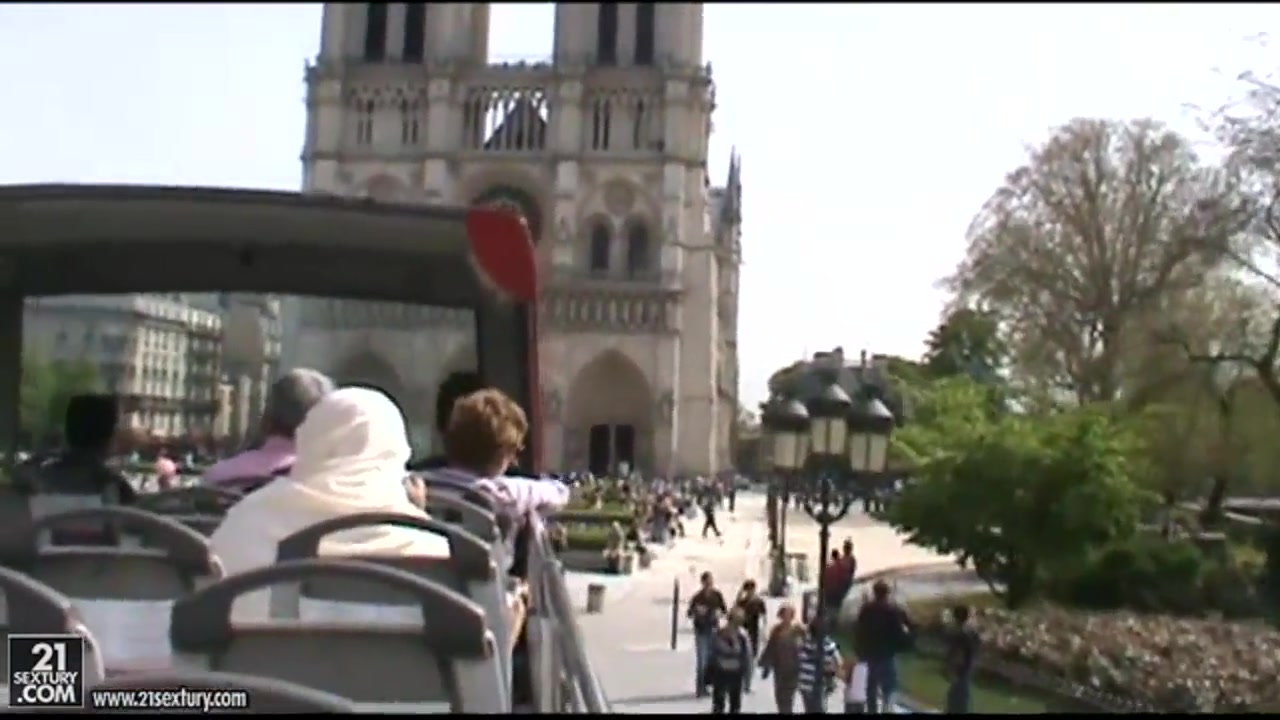 Horny Sophie Moone searching a hot and passionate gentleman in Paris
