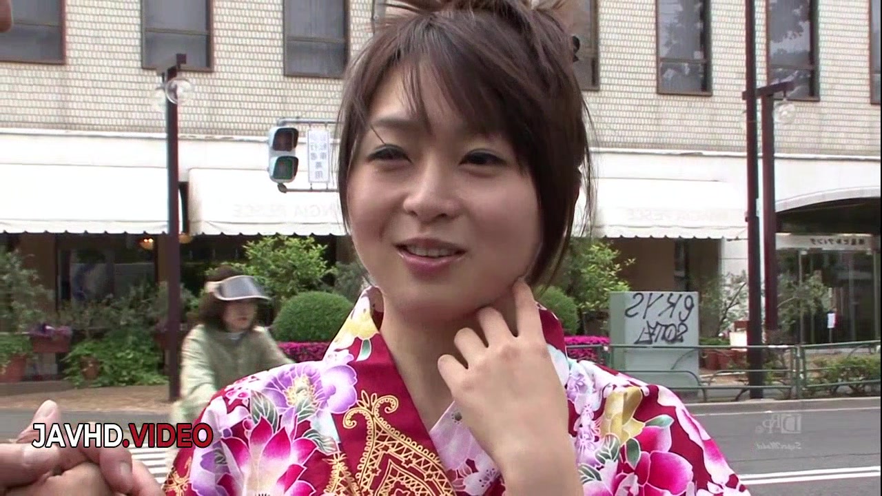 Nozomi's sensual oral artistry ignites fiery passion