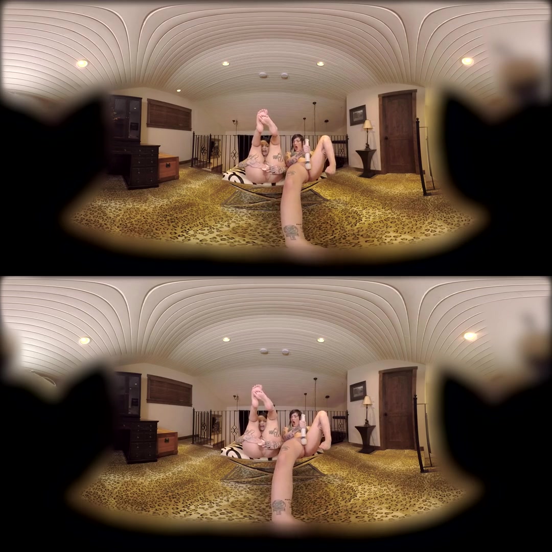 Leigh Raven & Nikki Hearts in Mutual Masturbation - BurningAngelVR