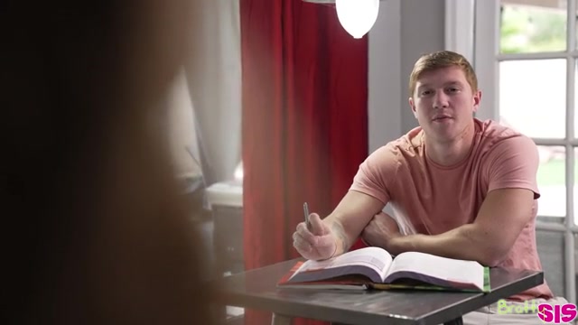 Stepsis Turns Fantasy Into Reality - S24:E6 - Brattysis