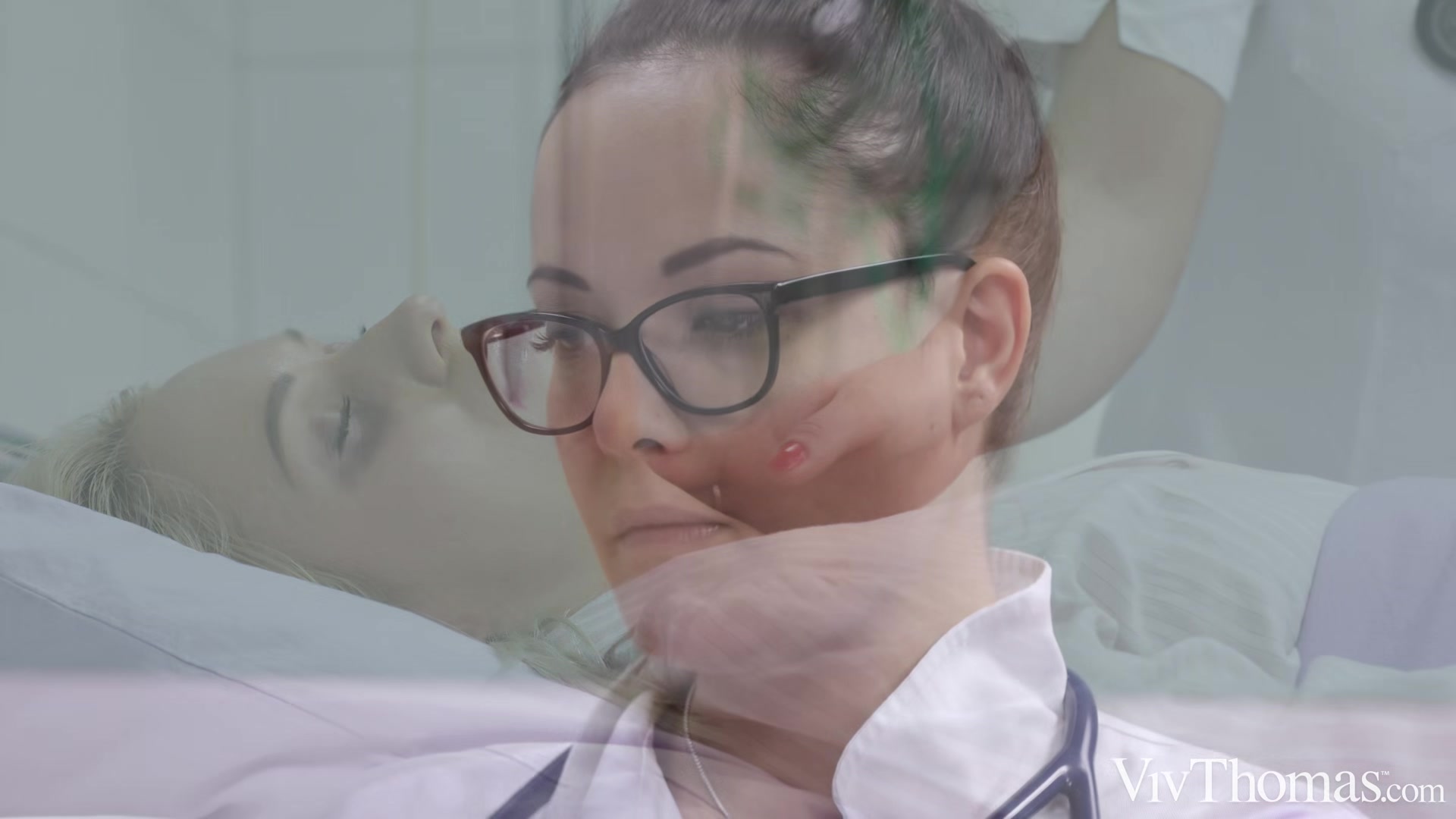 Night Nurse - Angelika Greys & Dolly Diore - VivThomas