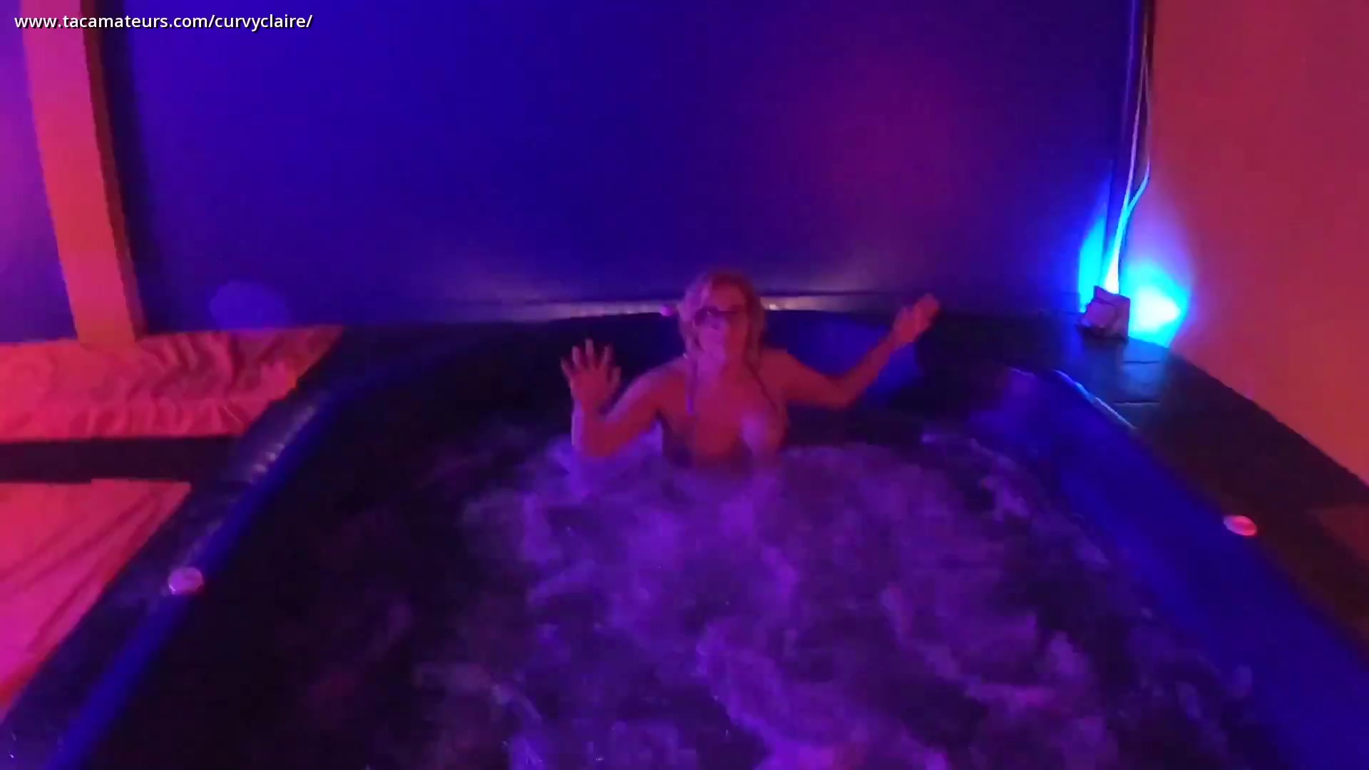 Bikini Hot Tub Pt3 - CurvyClaire