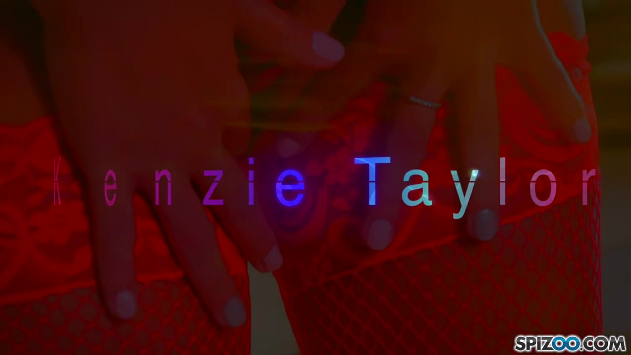 Kenzie Taylor Tease You