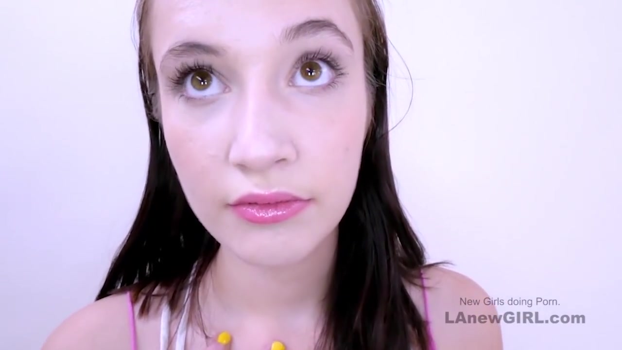 Super Cute Teen 18+ Girl Fucked By Agent