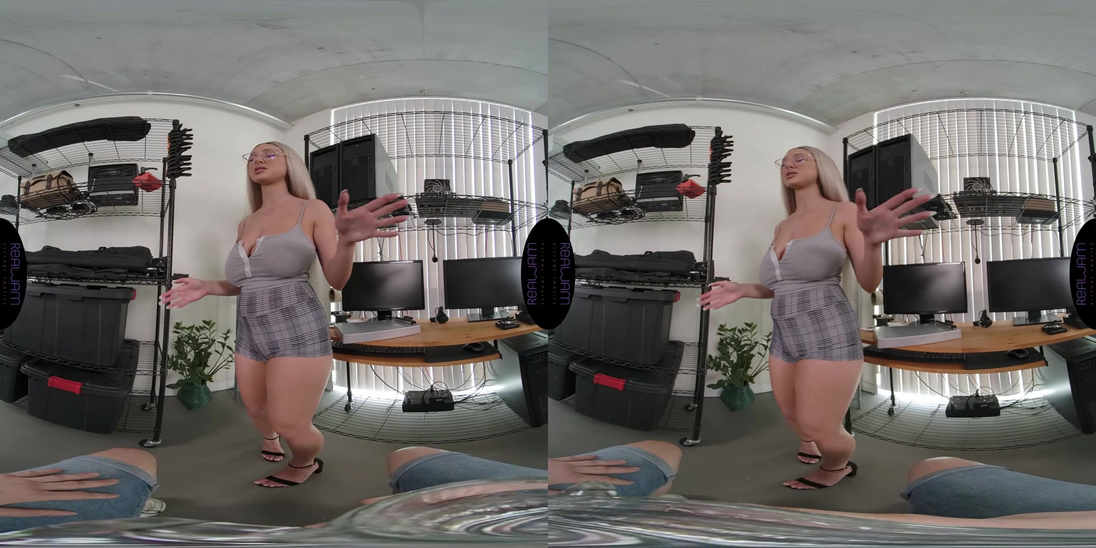 Yes, Boss...Skylar Vox on the Mic - RealJamVR