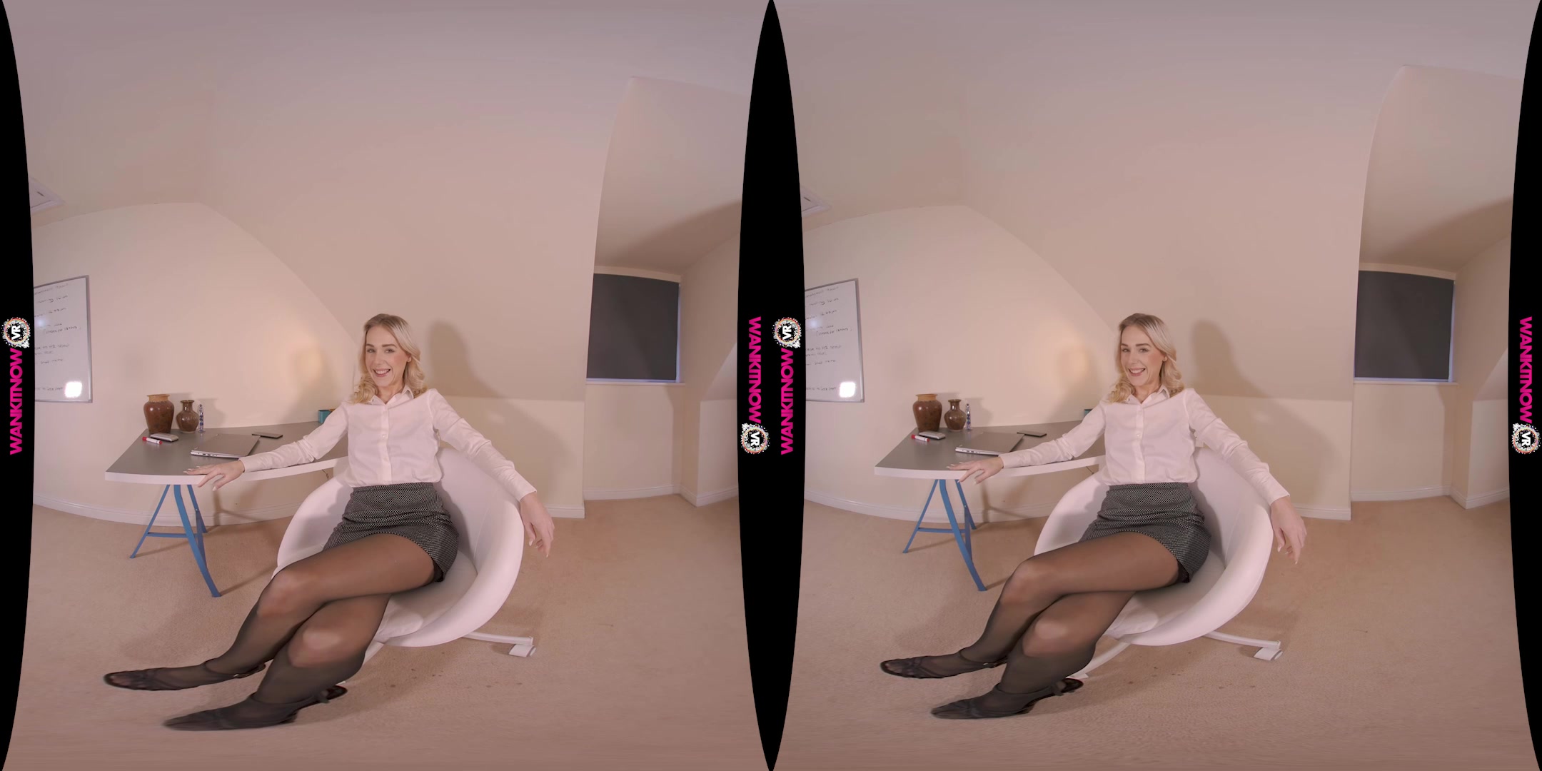 Payrise Persuasion featuring Amy W - WankitNowVR