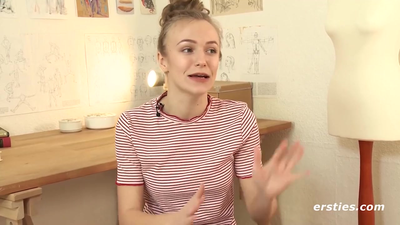 Aislin Is From Ukraine And Masturbates Often