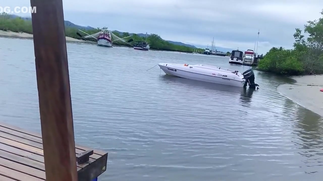 Anal Creampie With A Boatman On A Public Pier