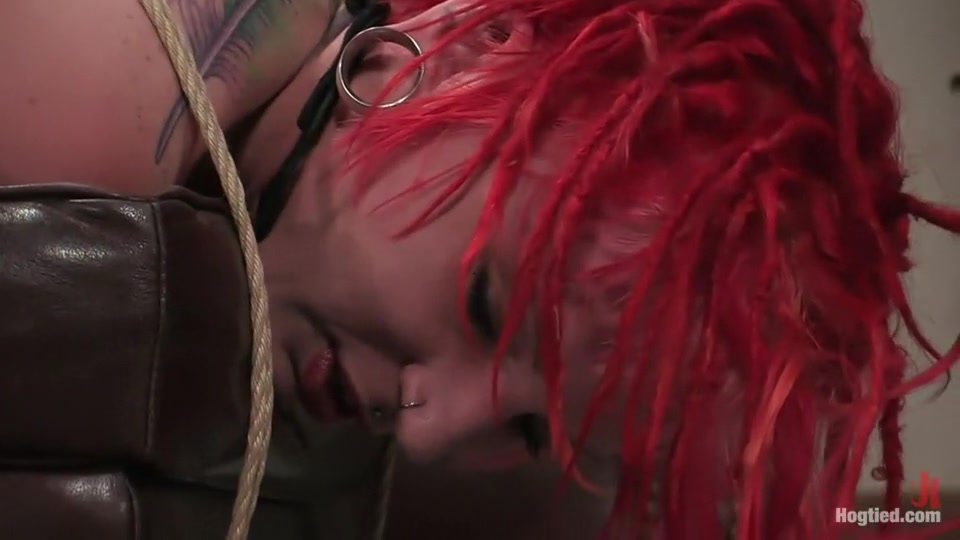Amateur Casting Couch 14: Midian, alternative bondage chick