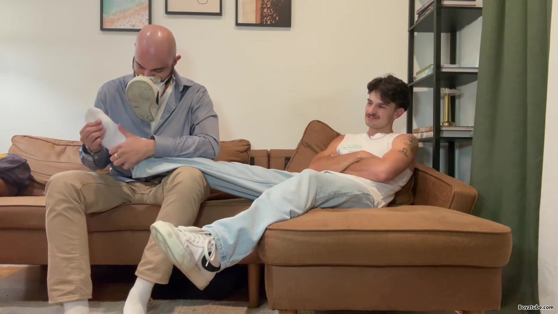 Licking master stinky feet cuming