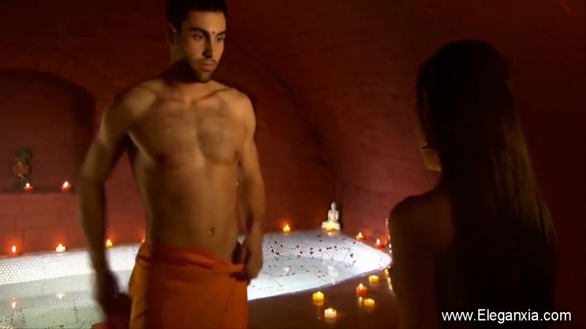 Erotic Foot And Pussy Massage From Asia