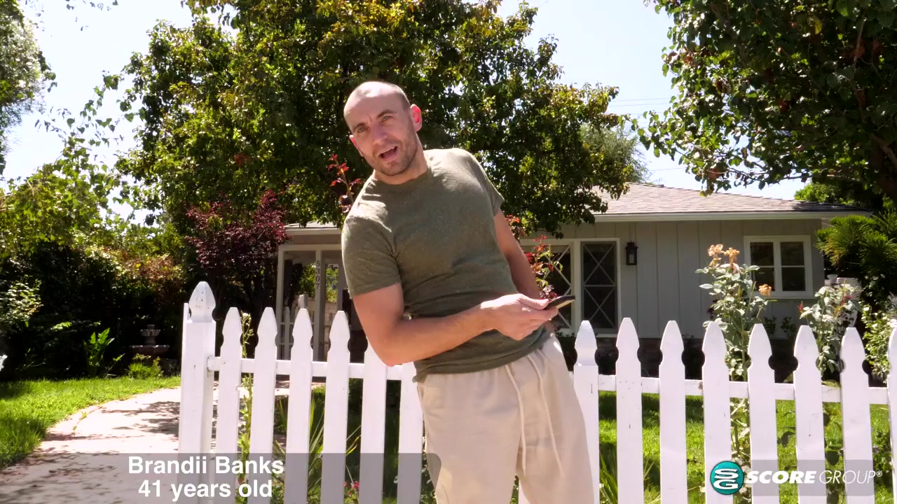 Brandii's SoCal pickup - 40SomethingMag