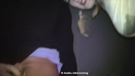 Youthful angel screwed in the car for 300 euros
