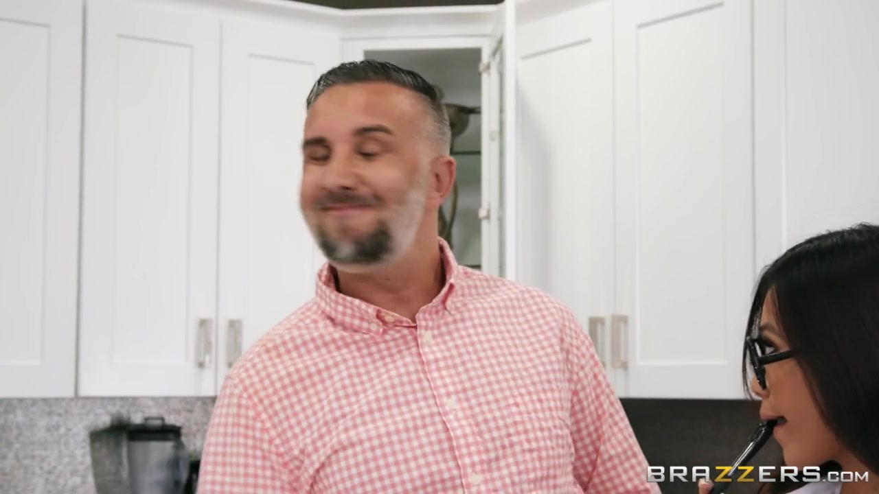 Vina Sky & Keiran Lee in Fundraiser Fuck - BRAZZERS