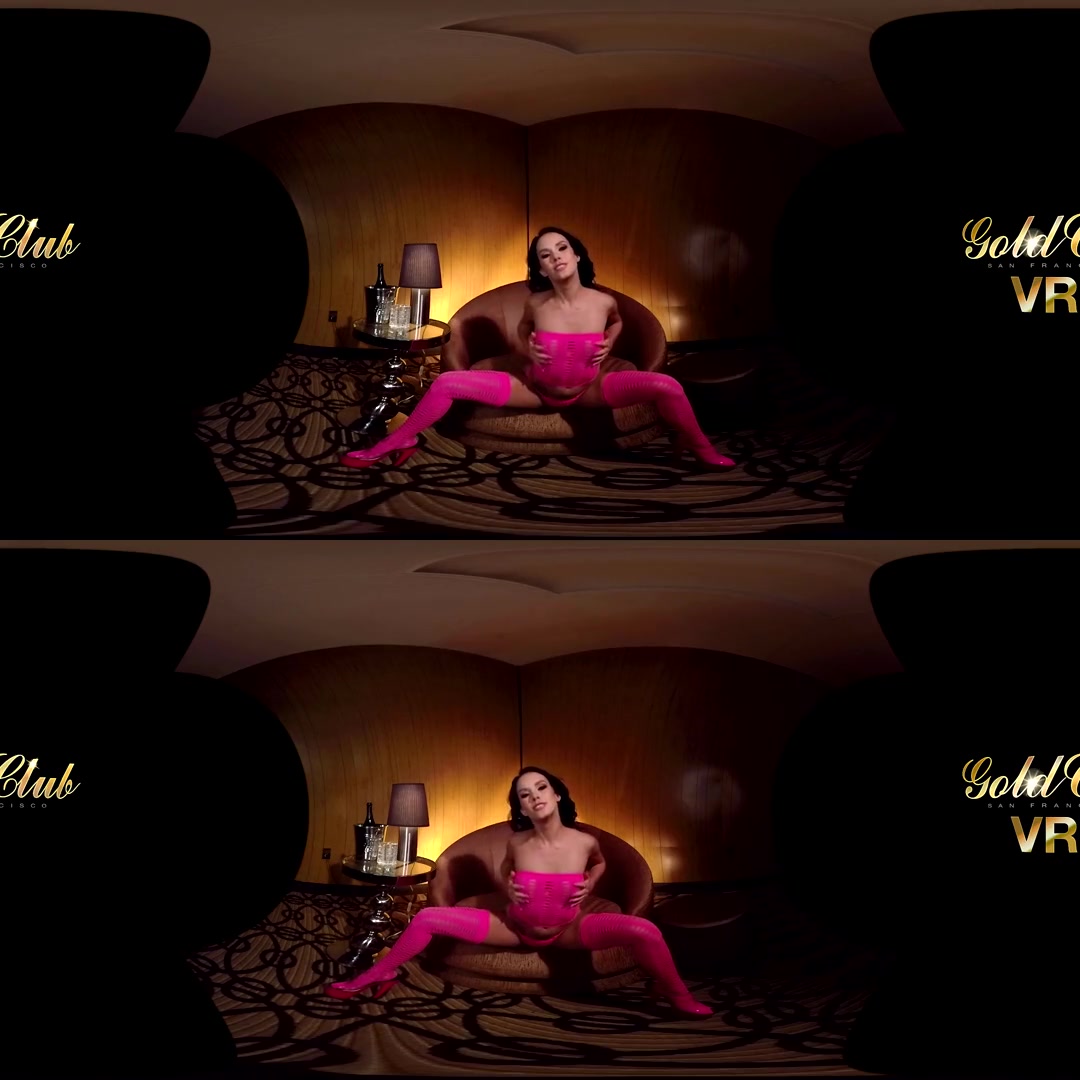 Megan Rain in Megan Rain Topless Lapdance - VRClubz