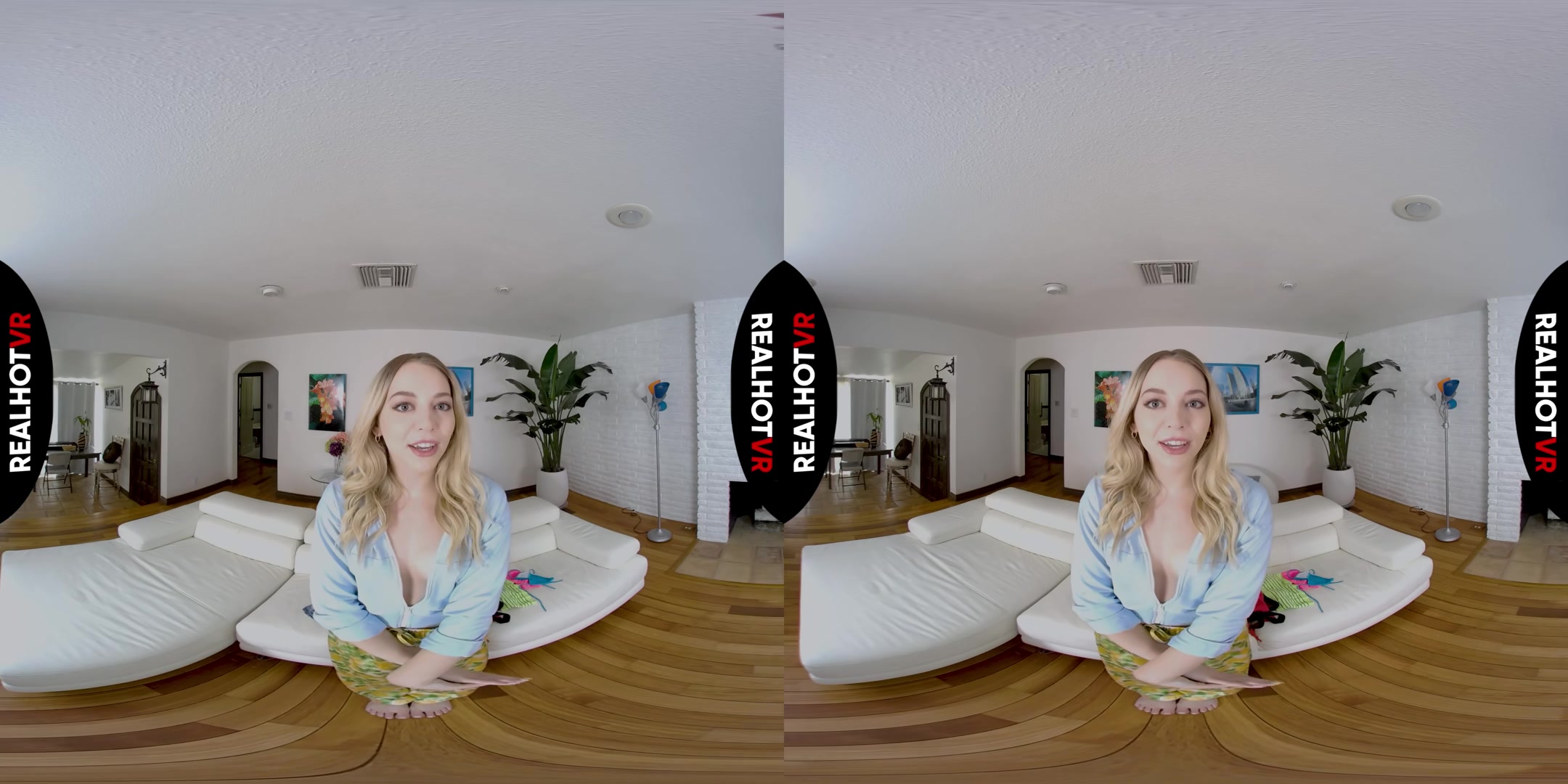 Behind The Scenes With teen 18+ Hottie Lily Larimar - RealHotVR