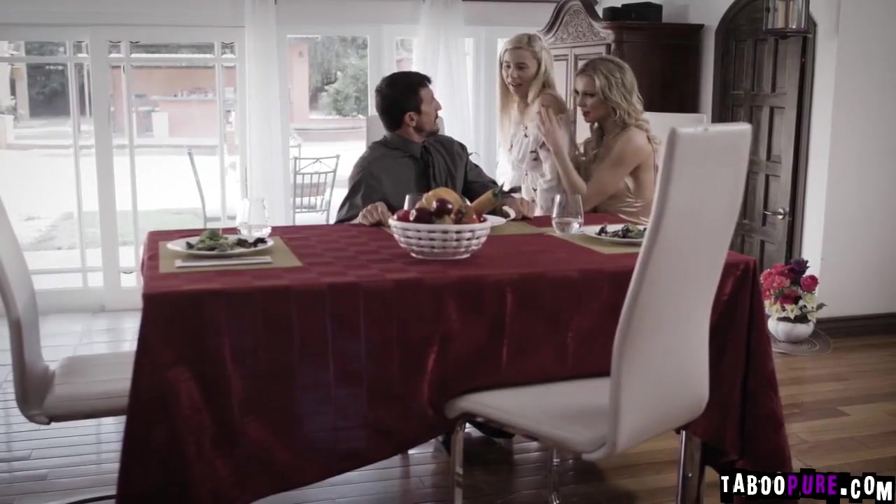 Kenzie Getting Hard Fuck From Behind While Eating Carol