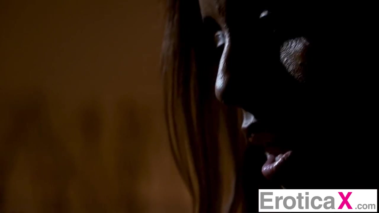 Beauty Caught Masturbatiog Got Laid By Bf - Brad Newman, Brad Knight And Kylie Le Beau