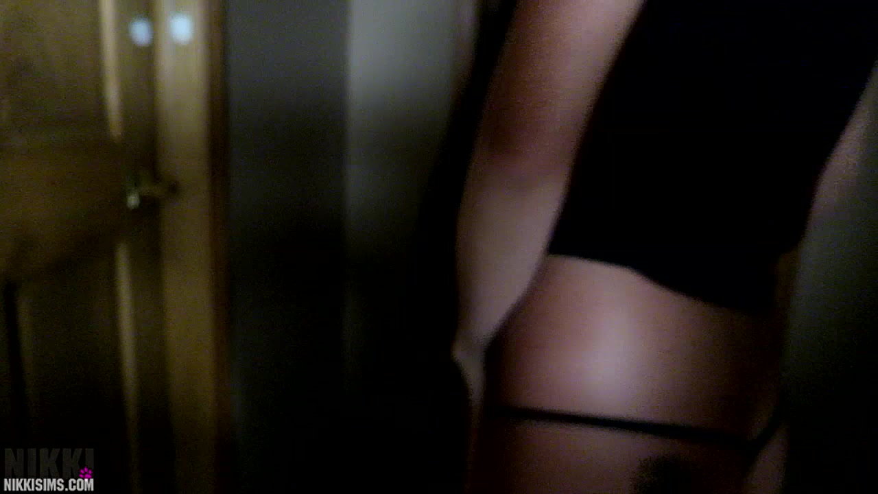 Nikki Lapdance Video
