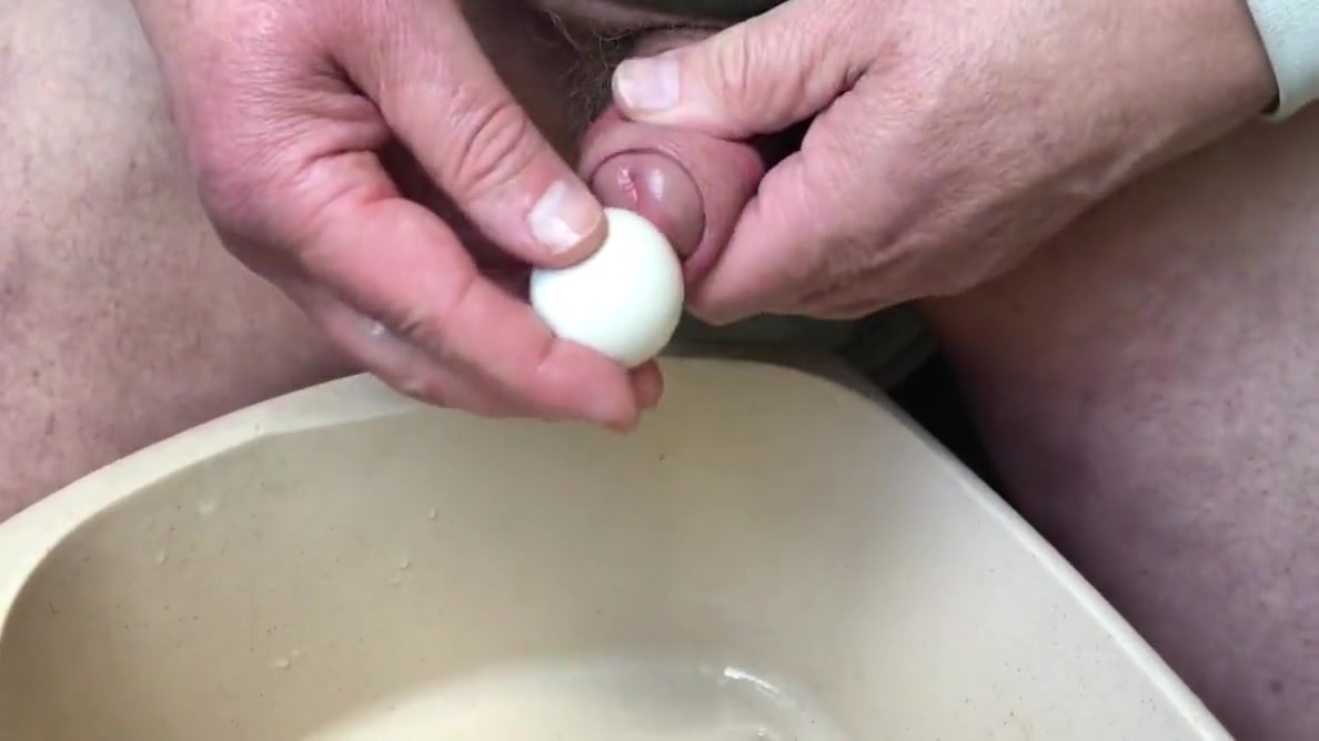 Saturday Floppy Foreskin 1 Of 2 - Pissing