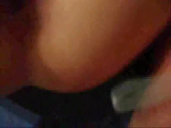 This dude knows how to satisfy with his fingers