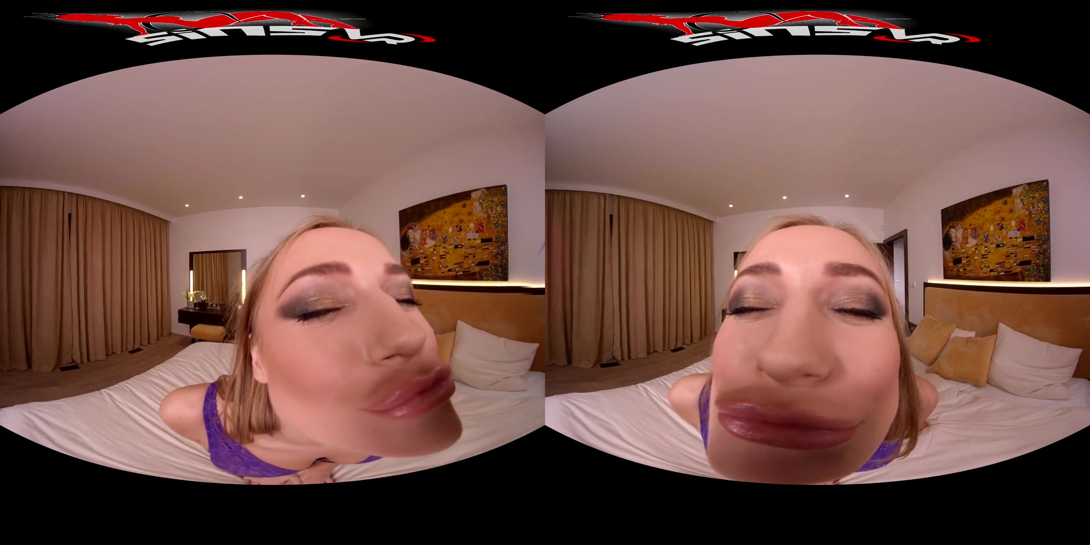 Vika in Aislin - Sweet Pussy - SinsVR