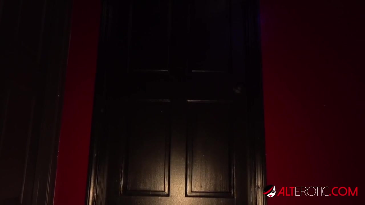 Horny White Fake twins Ghost Fuck A Ho Hunter