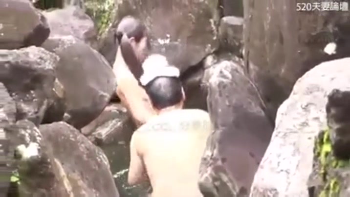 05449,Intense Japanese play
