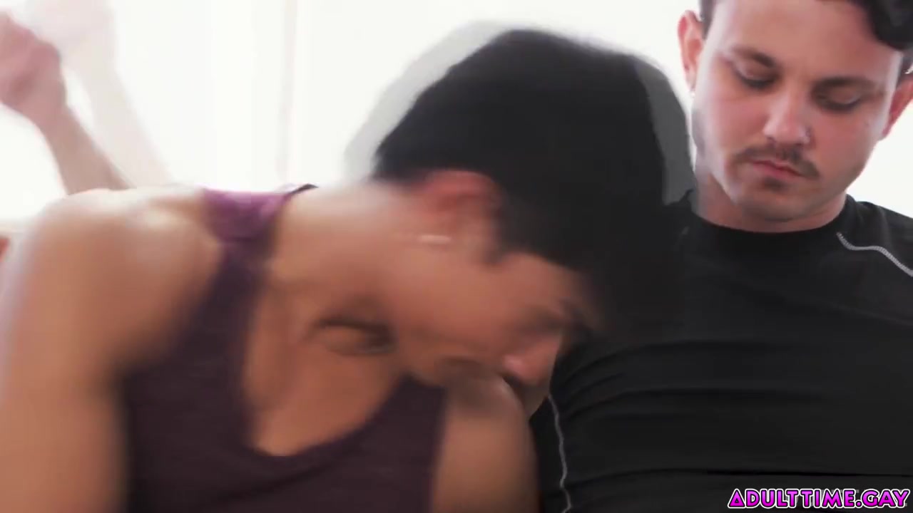 Enzo Muller In Latino Guy Anal Fucks Asian Dude!