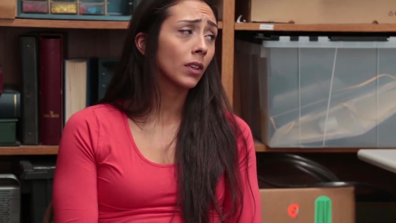A hard doggystyle fuck wont hurt a shoplyfter pussy