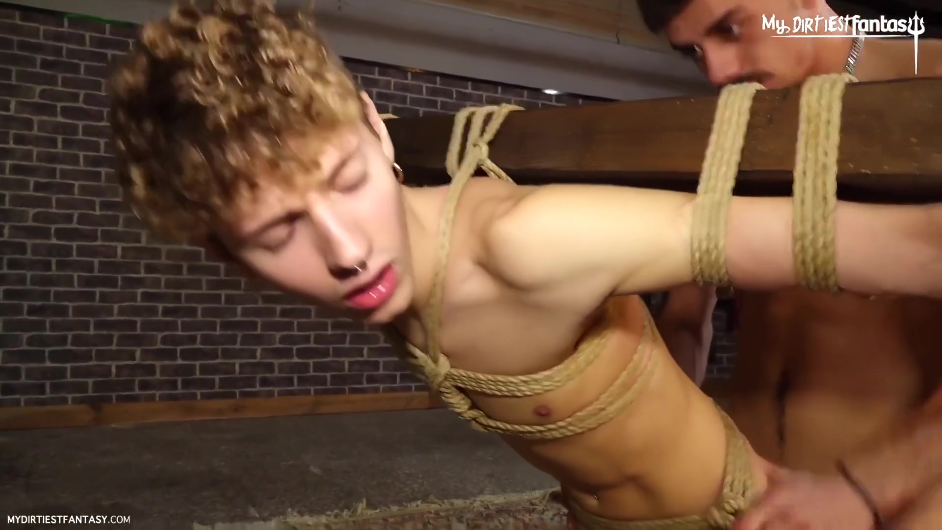 Friends Enjoy A Bondage Session With Suspended Hardcore Fuck! And Facial Cumshot
