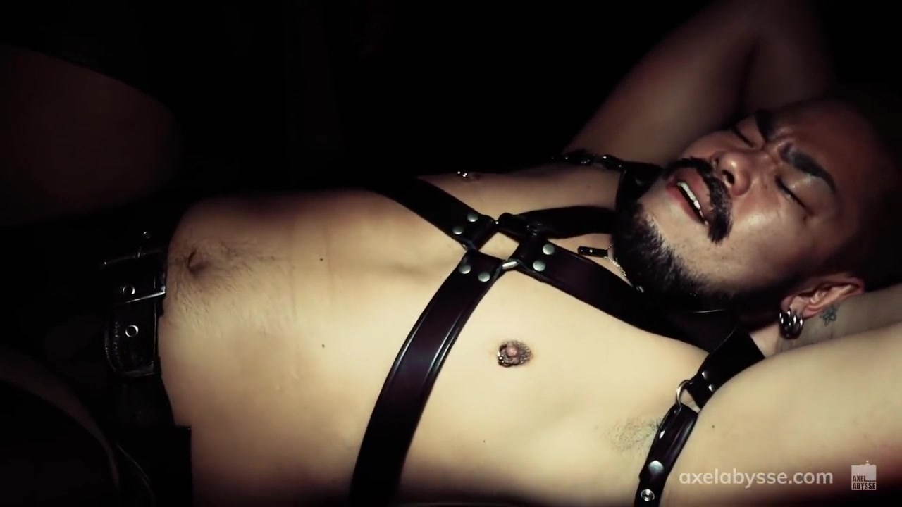 French Gay Fisted In Bathhouse