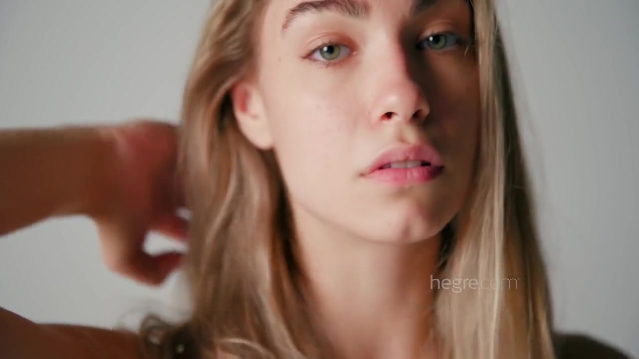 October First Nude Movie 4k Split
