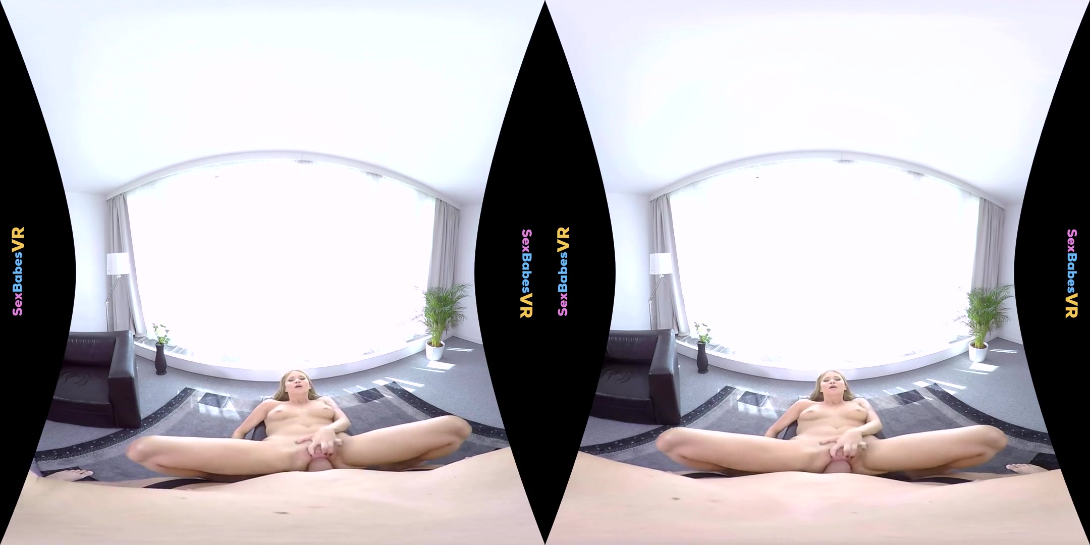 Angel Piaff in Gym Pussy - SexBabesVR
