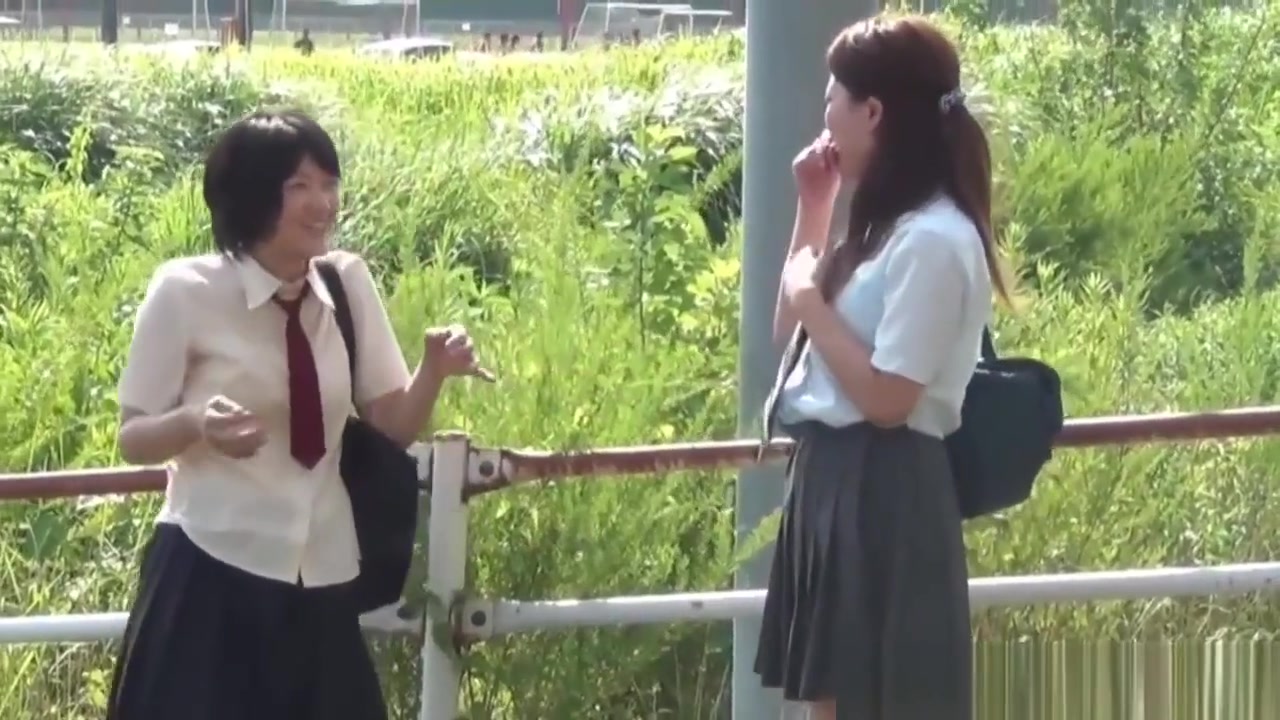 Bad Japan teenagers 18+ Pee