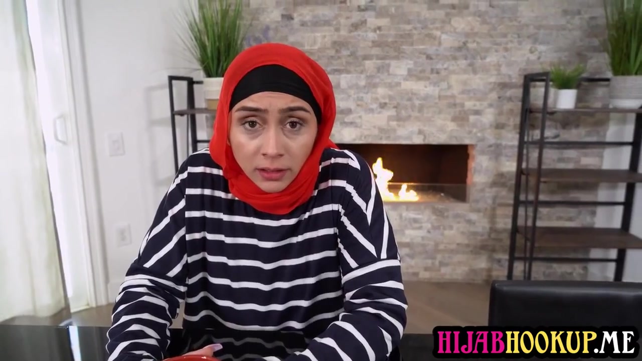 Lilly Hall - Arab Milf Stepmom With Hijab Deepthroats And Fucks Her Stepson