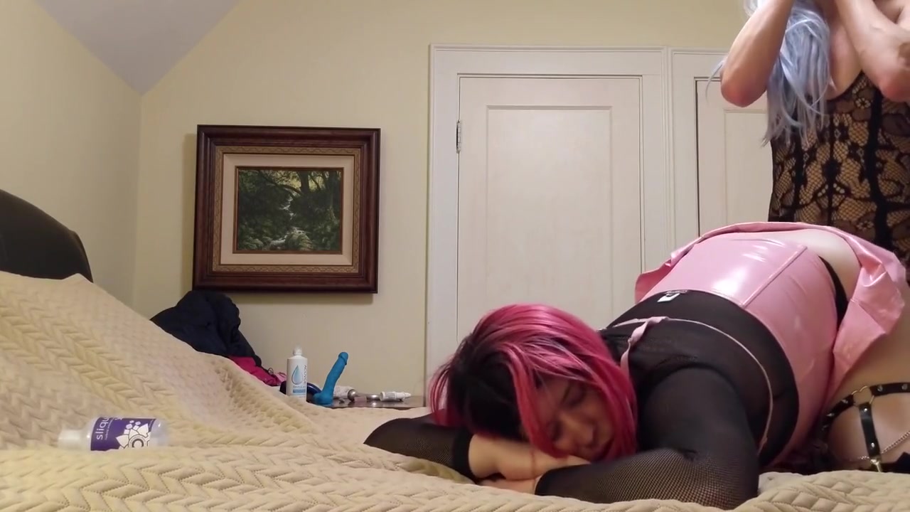 Hottie Crossdressers Fucking Around Compilation