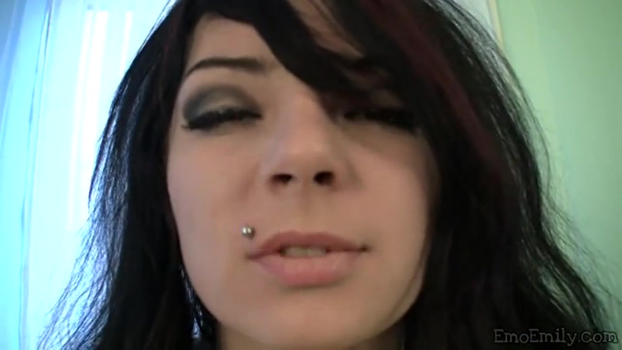 Sexy emo teen 18+ goes solo masturbating