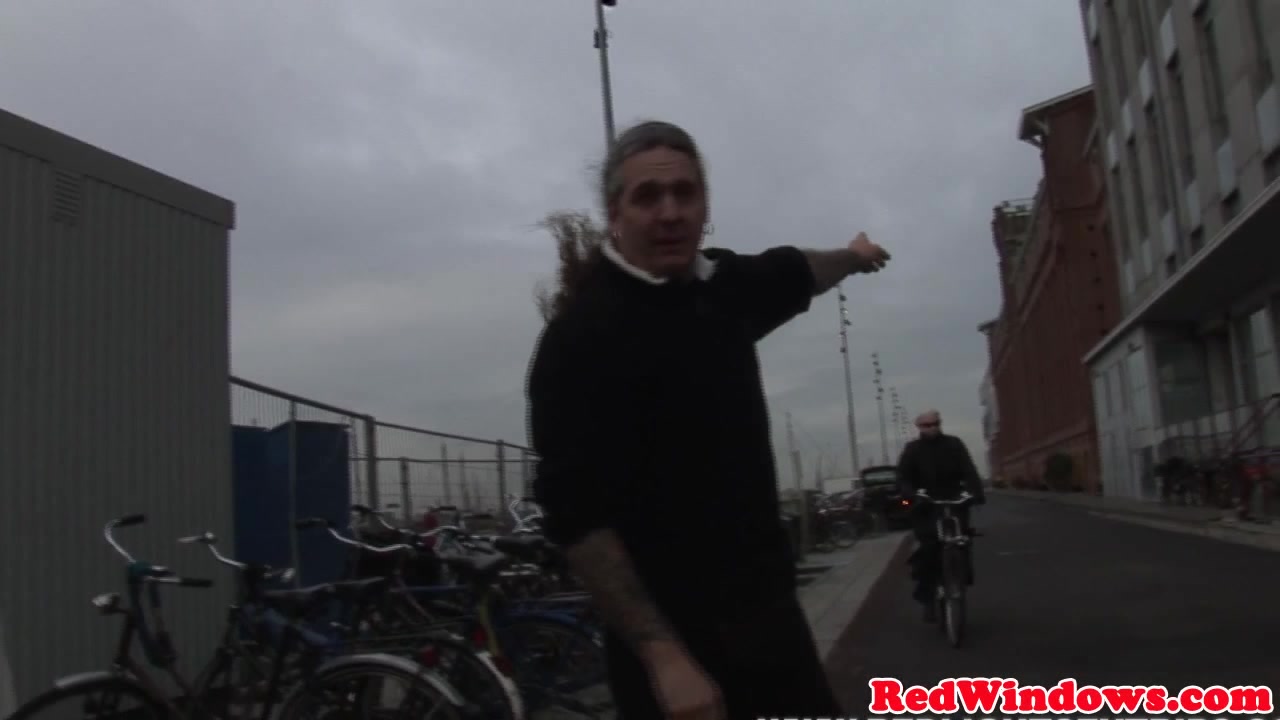 Dutch prostitute cumsprayed while fingering