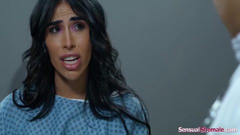 Draven Navarro And Avery Lust In Doctor Could You Check Between My Legs