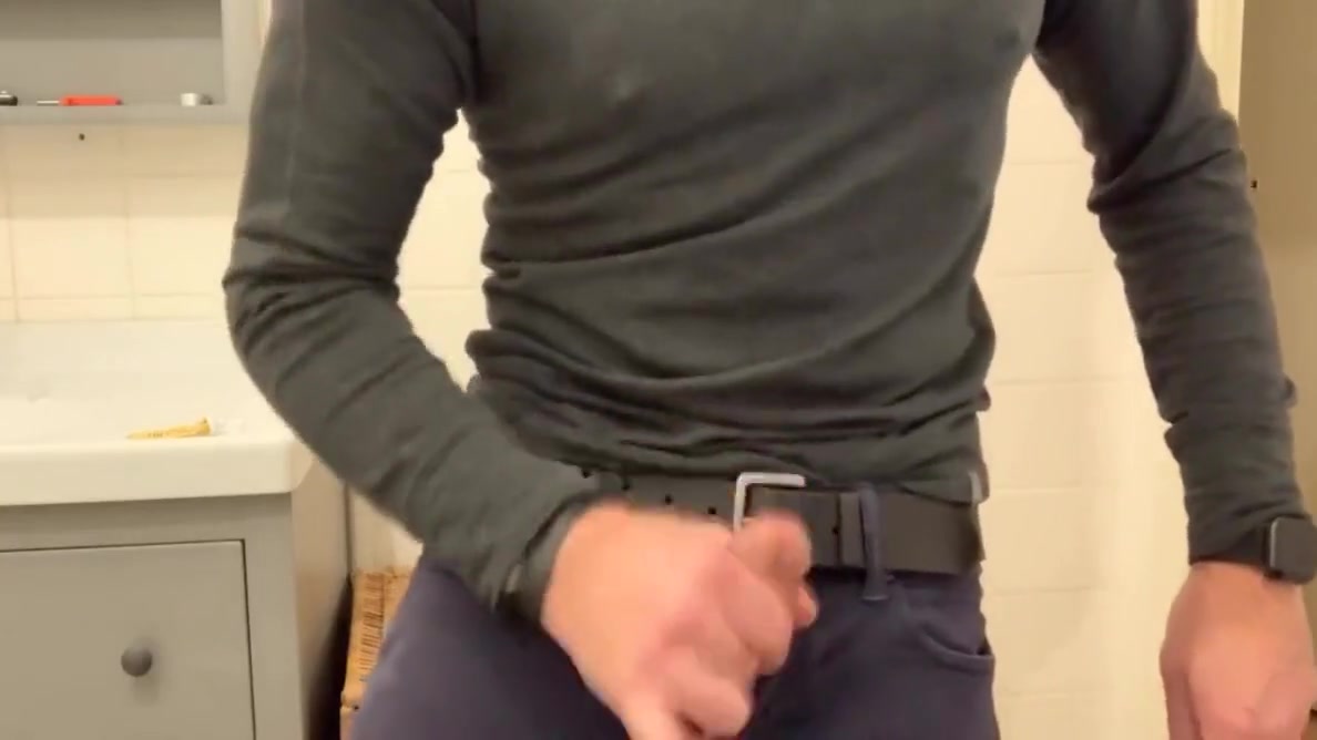 Jerking Off And Cumming On My Jeans