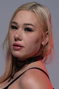Vanna Rose