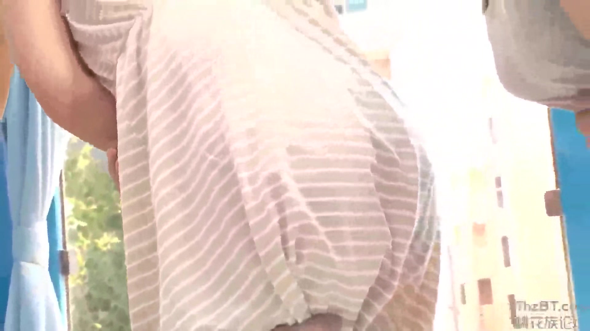 241127いやらしい格好の奥さんとズボズボf7
