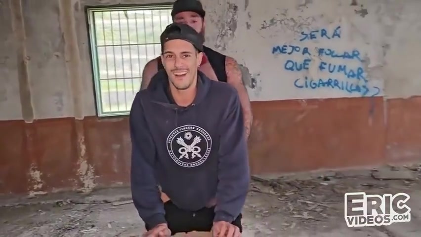 Ericvideos - Rob Is Loading A Twink In A Cabin Robhairy.mp4 - Ray Crosswell