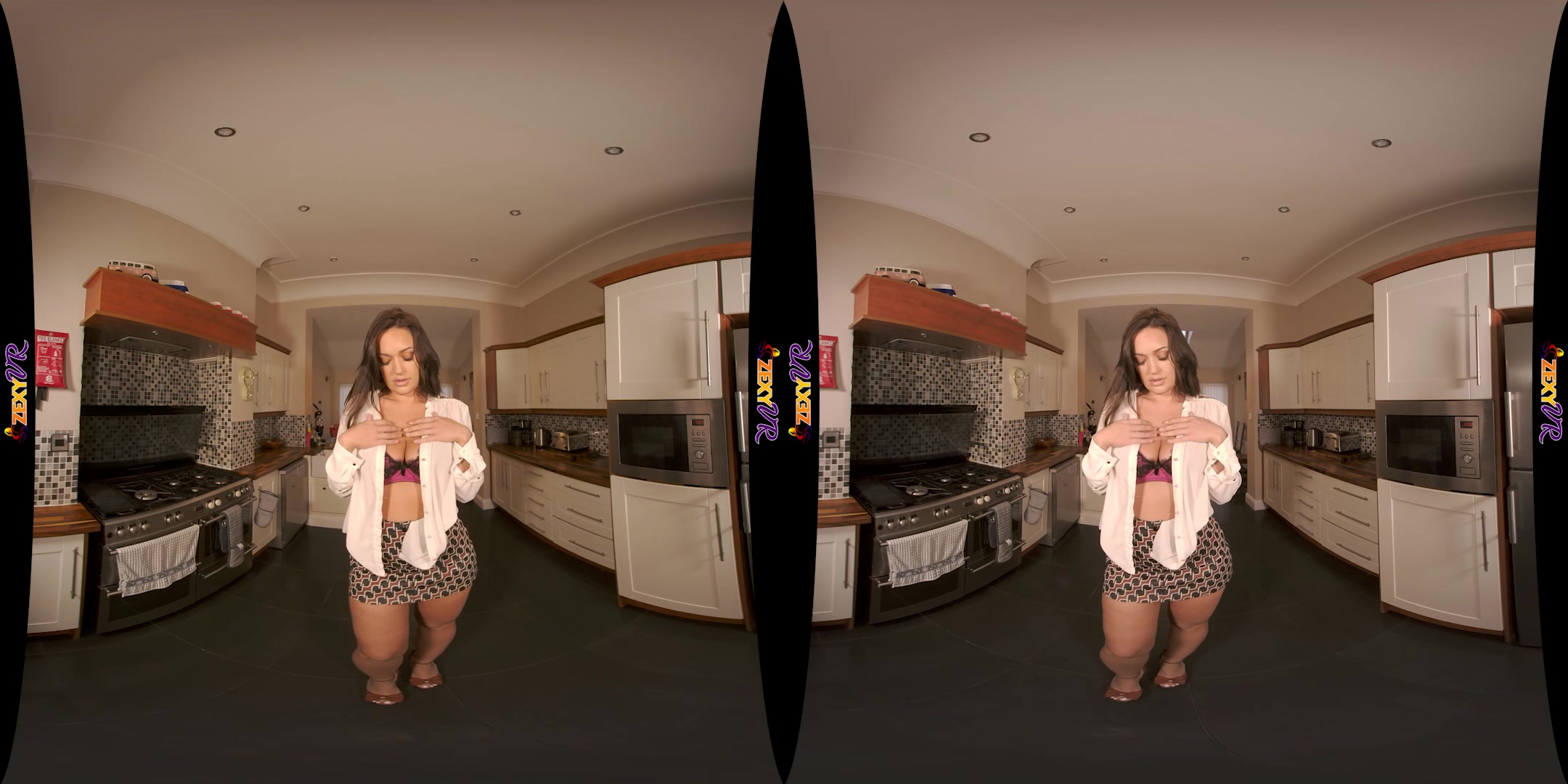 The Full English featuring Frankie L - ZexyVR