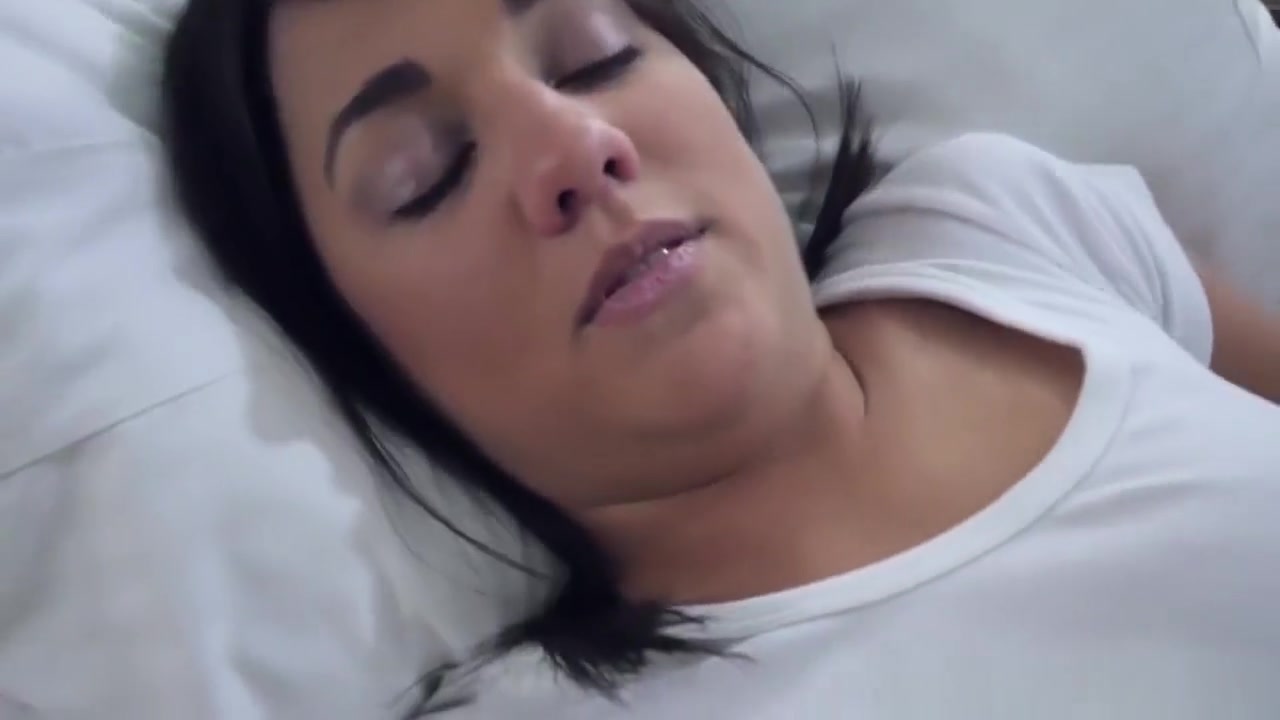 Bad Stepbro Fucking His Beautiful Stepsis