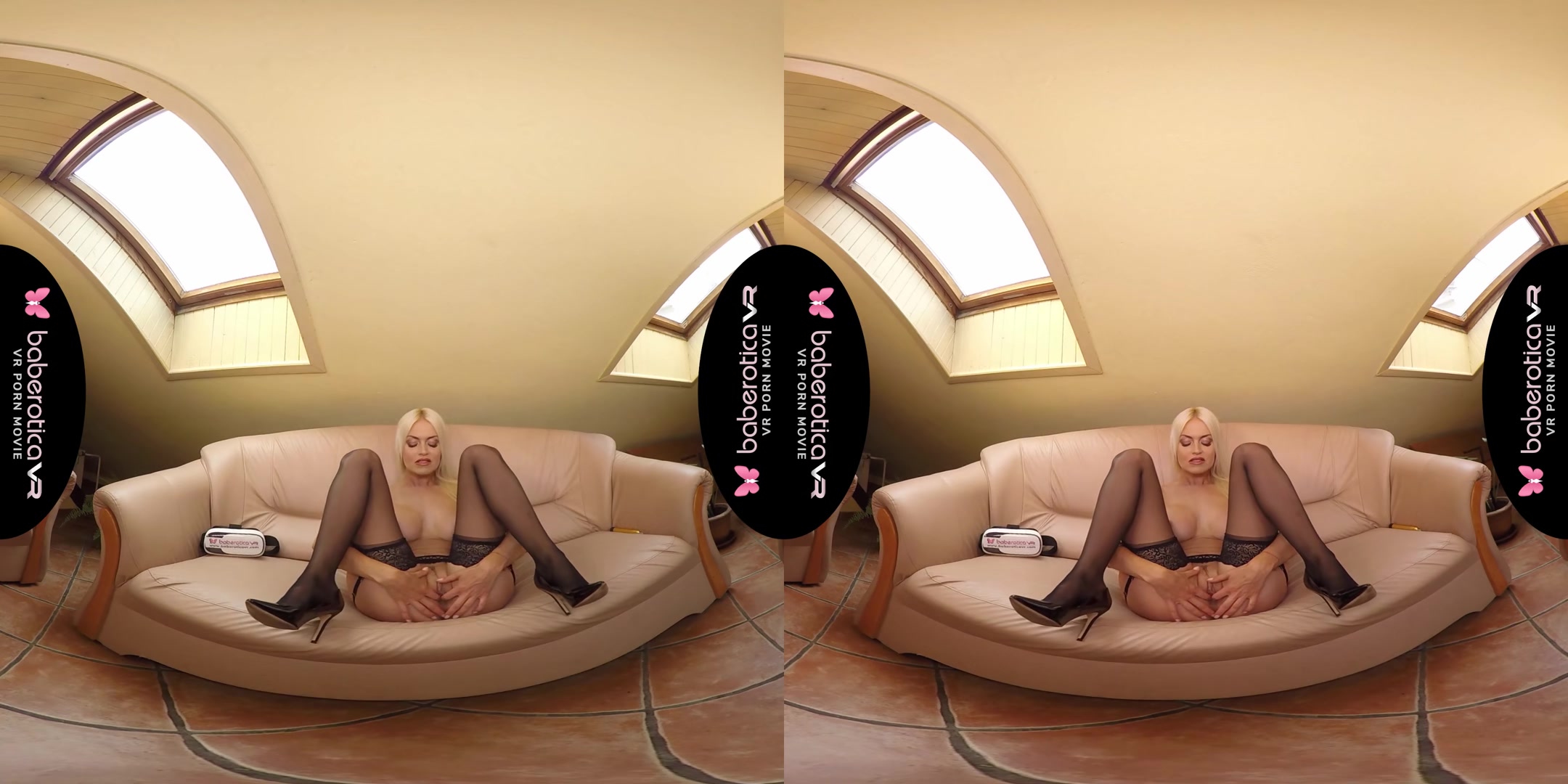 Lena Love Addictive Cam Solo - BaberoticaVR