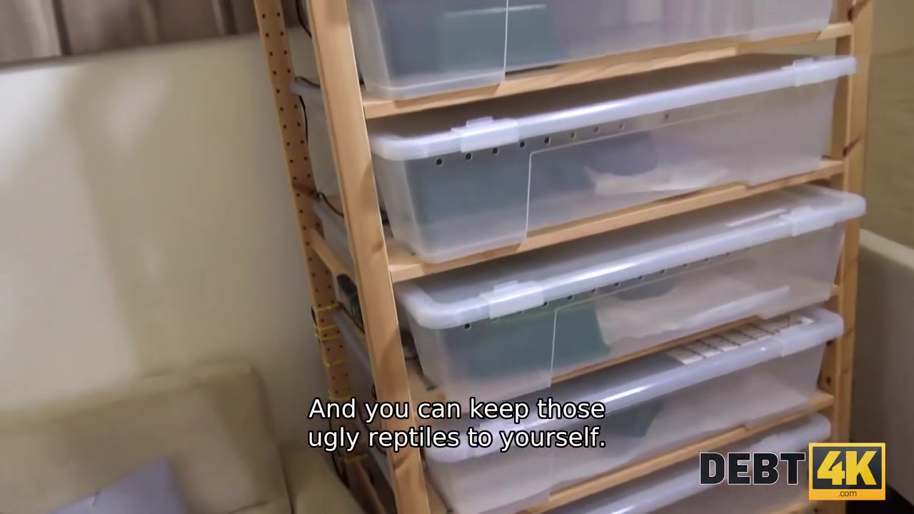 DEBT4k. Debt agent comes to Eveline Dellai house and nails her